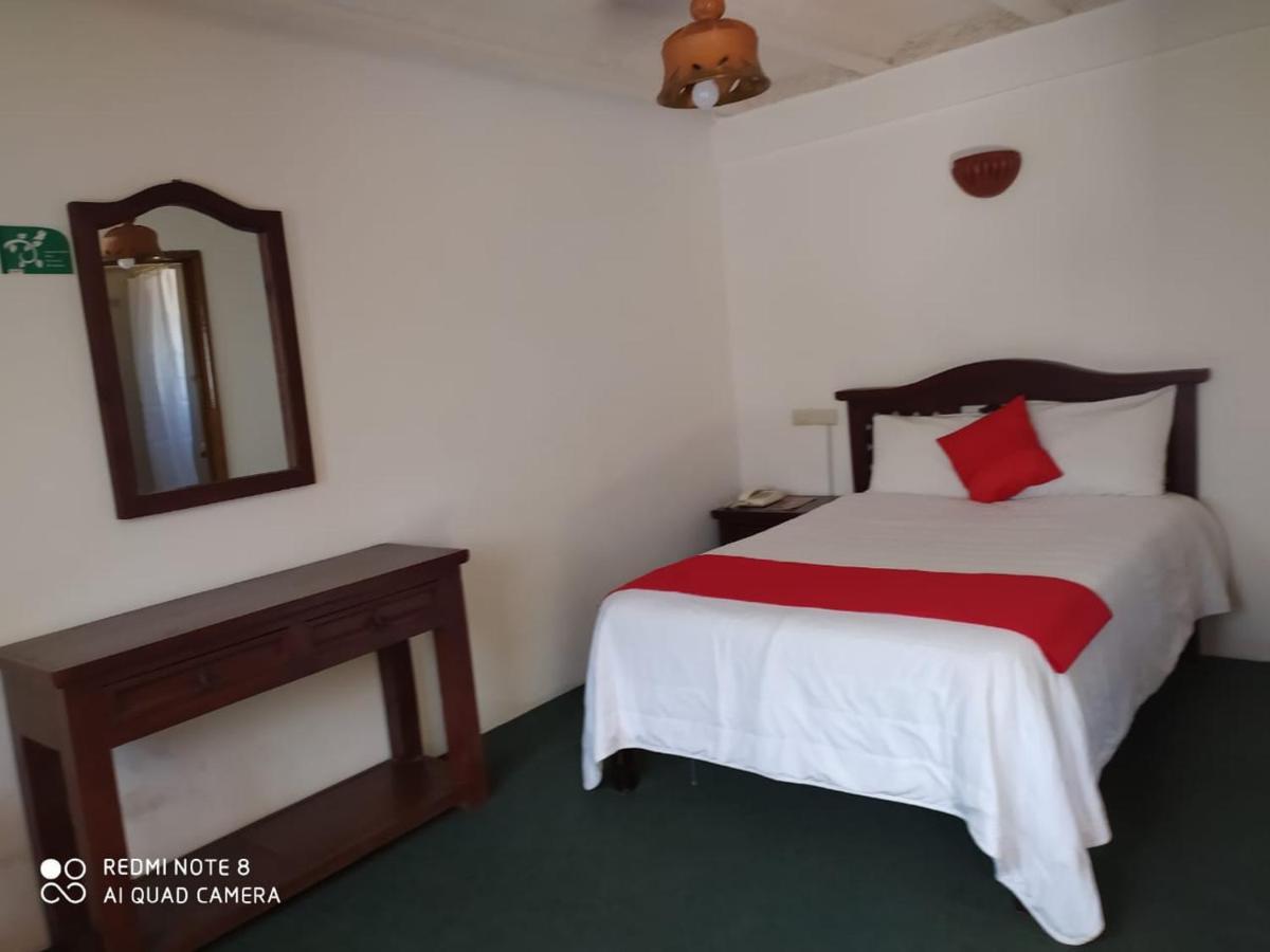 Hotel Montecarlo Ciudad Serdan Экстерьер фото